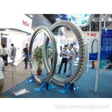 High quality 13 series Three Row Roller Slewing Ring Bearin
